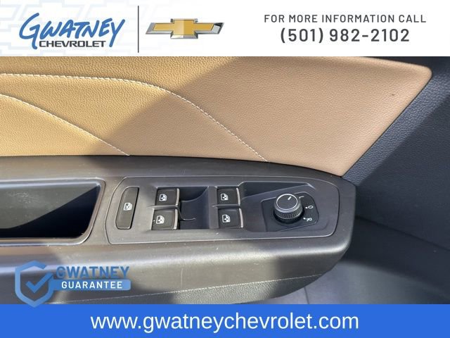 Used 2022 Volkswagen Atlas Cross Sport SE AWD/4WD image 19