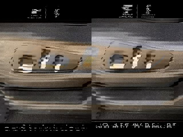 Certified 2023 Cadillac XT5 Premium Luxury image 28