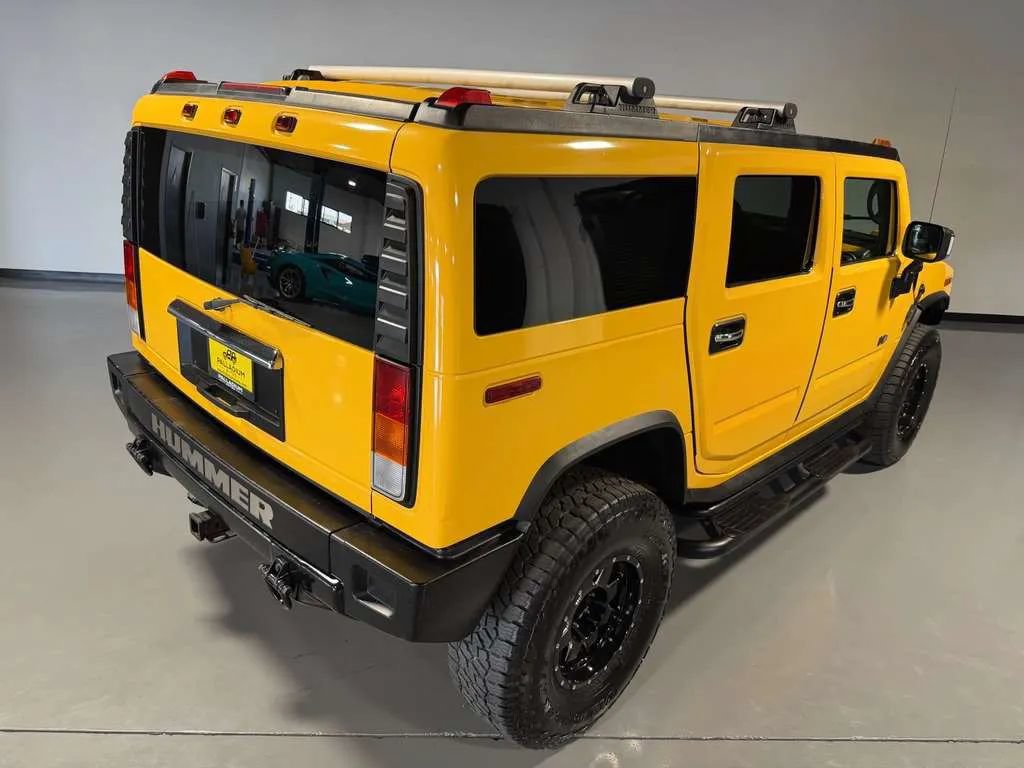 Used 2004 HUMMER H2 w/ Preferred Equipment Group AWD/4WD image 8