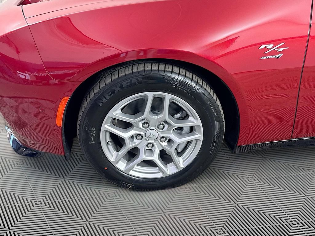 New 2025 Dodge Charger R/T w/ Sun & Sound Package AWD/4WD image 33