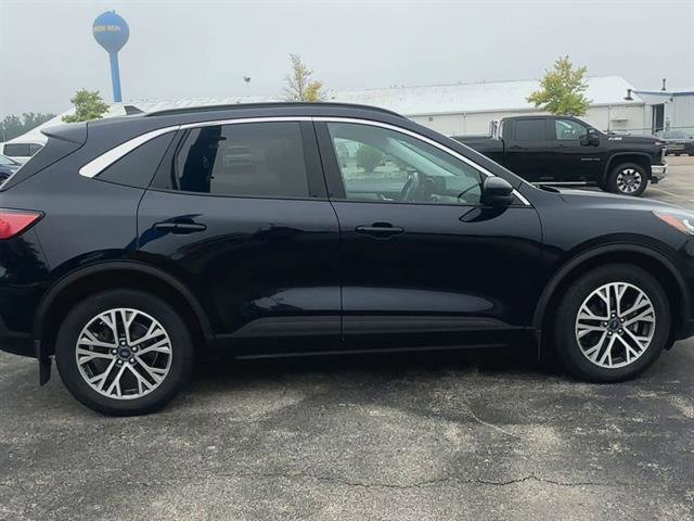 Used 2021 Ford Escape SEL image 32