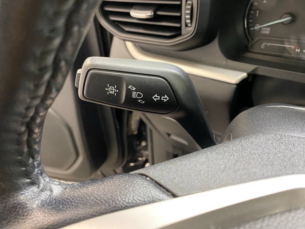 Used 2022 Ford Explorer XLT AWD/4WD image 20