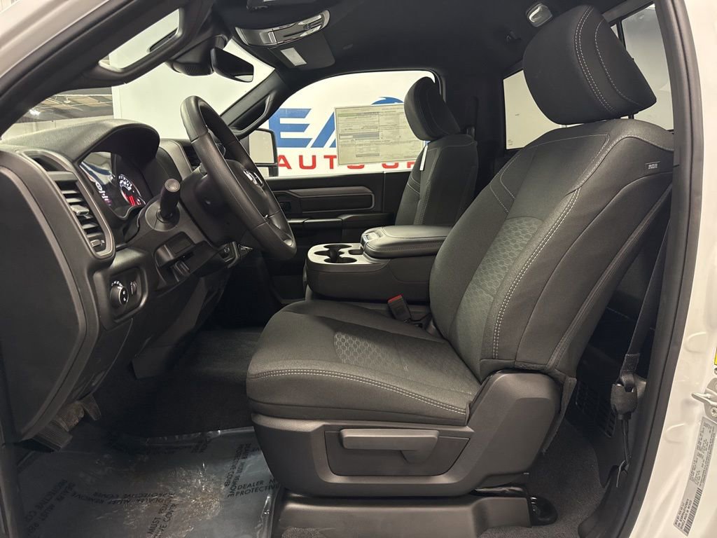 New 2026 RAM 2500 Tradesman AWD/4WD image 18