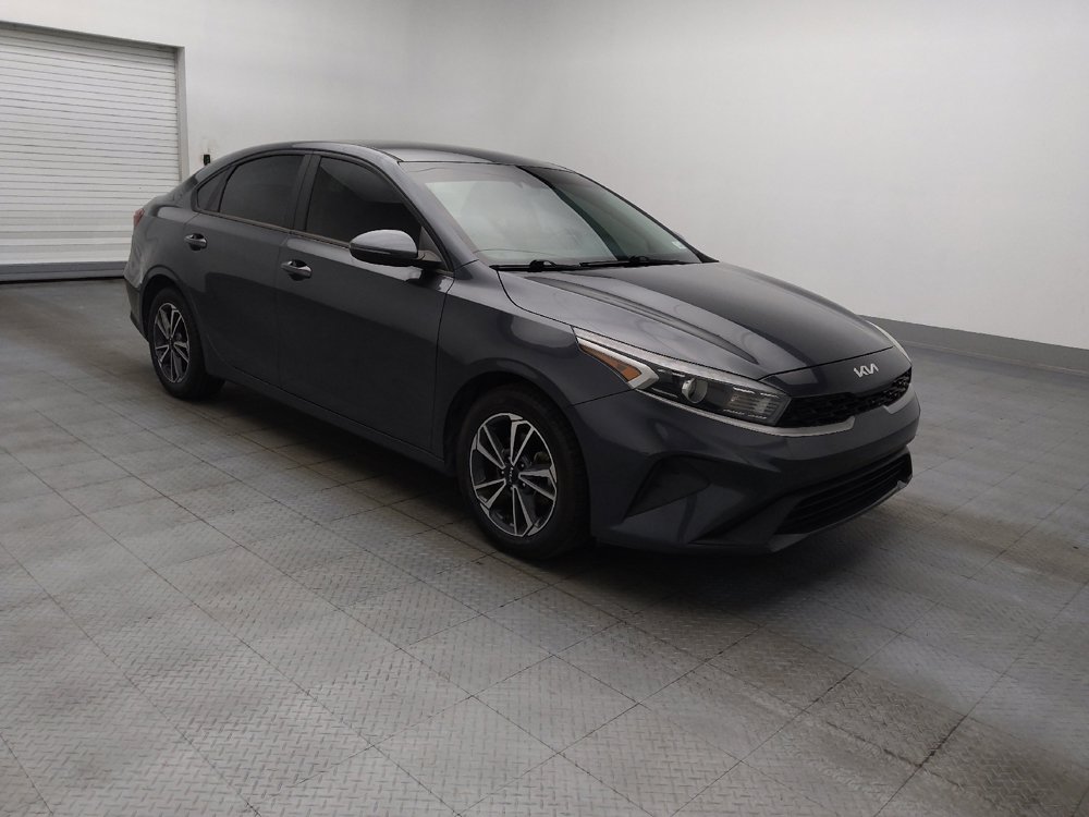 Used 2022 Kia Forte LXS w/ LXS Technology Package FWD image 11