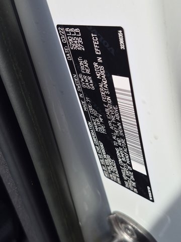Used 2022 Volvo XC60 B5 Inscription w/ Advanced Package FWD image 23