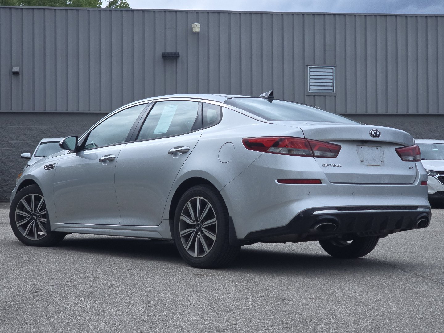 Used 2019 Kia Optima EX w/ EX Premium Package FWD image 12