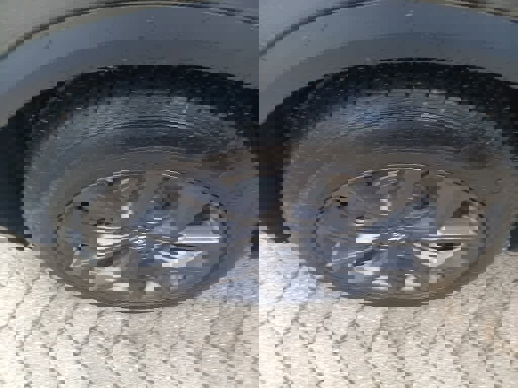 Used 2023 Acura MDX A-Spec image 8