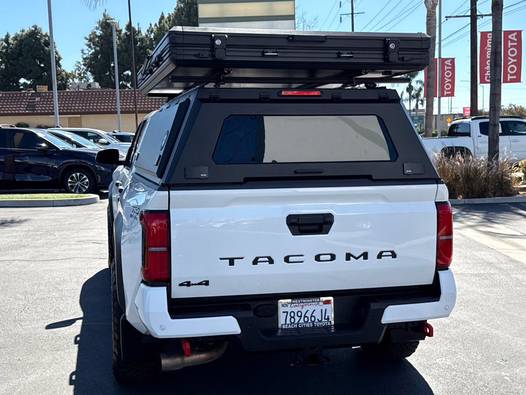 Used 2026 Toyota Tacoma TRD Off-Road w/ TRD Off Road Upgrade Package AWD/4WD image 8