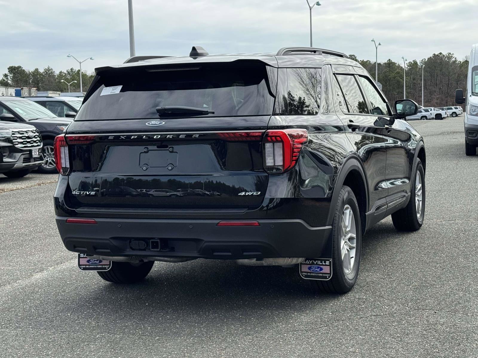 New 2026 Ford Explorer Active image 4