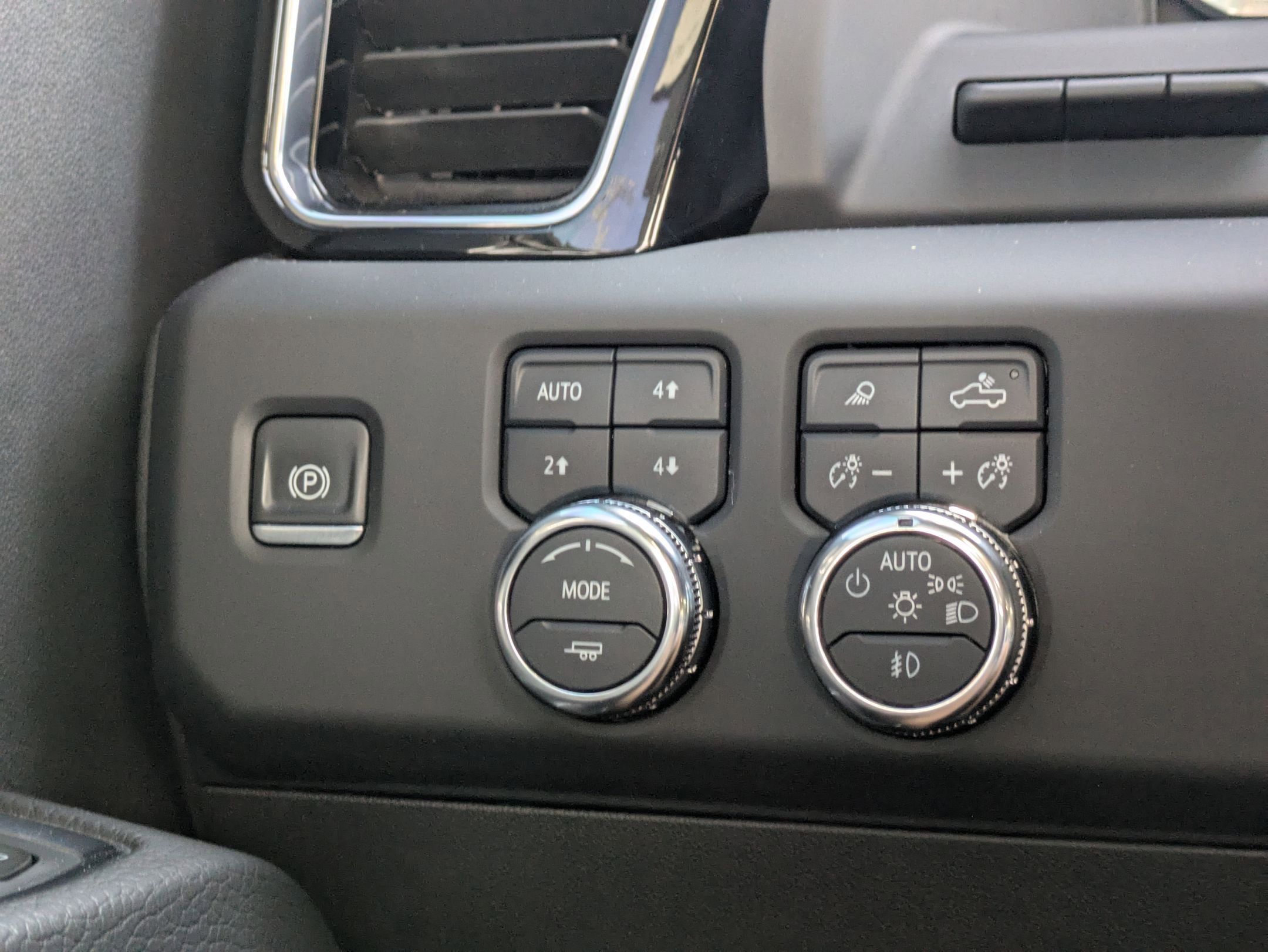 Certified 2024 GMC Sierra 1500 Denali image 26