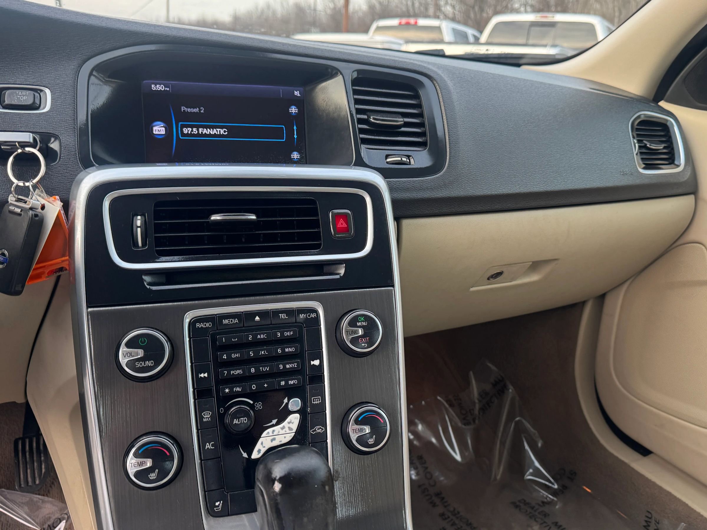 Used 2012 Volvo S60 T5 image 17