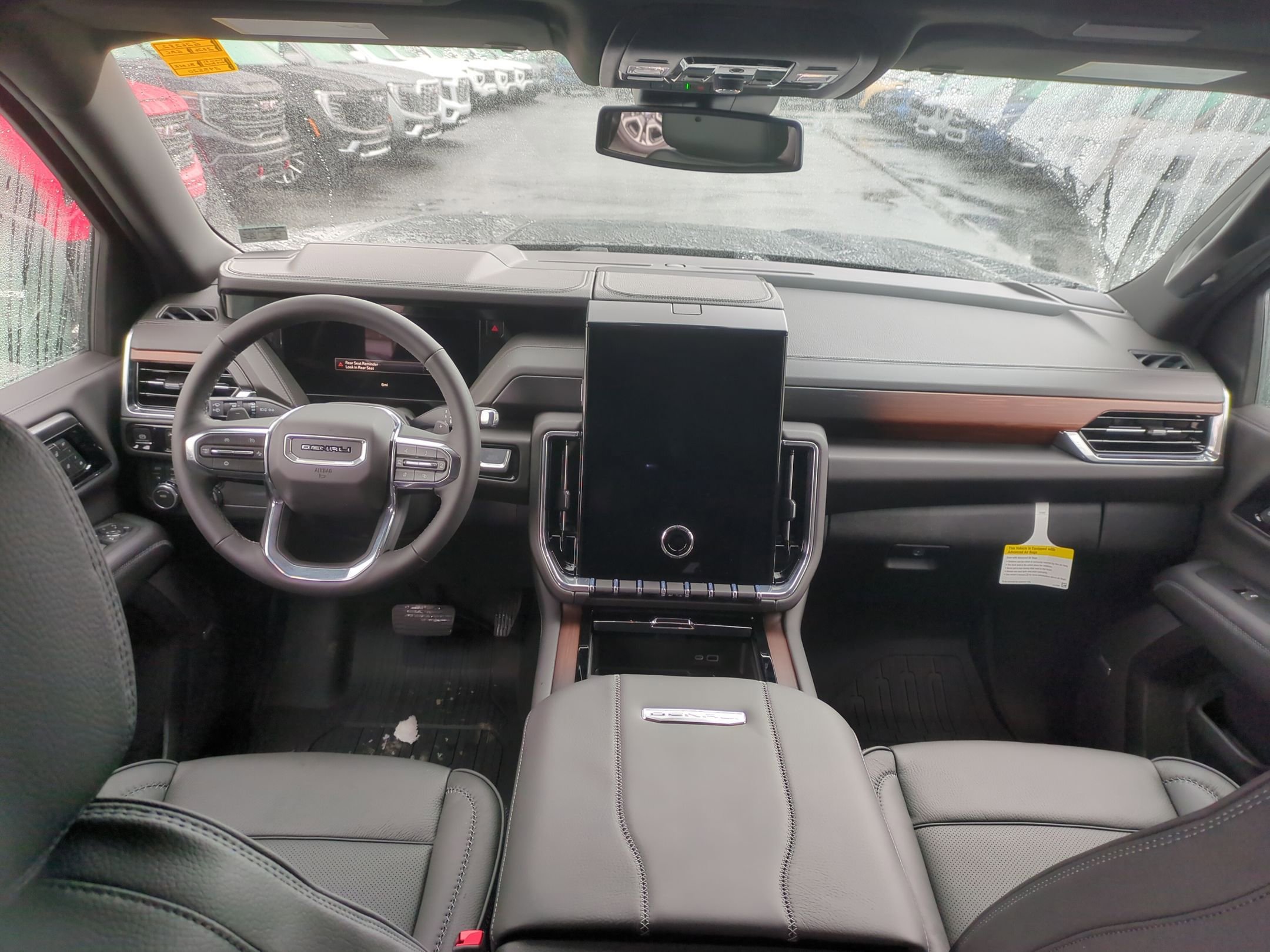 New 2026 GMC Yukon XL Denali w/ Sun & Power Step Package image 9