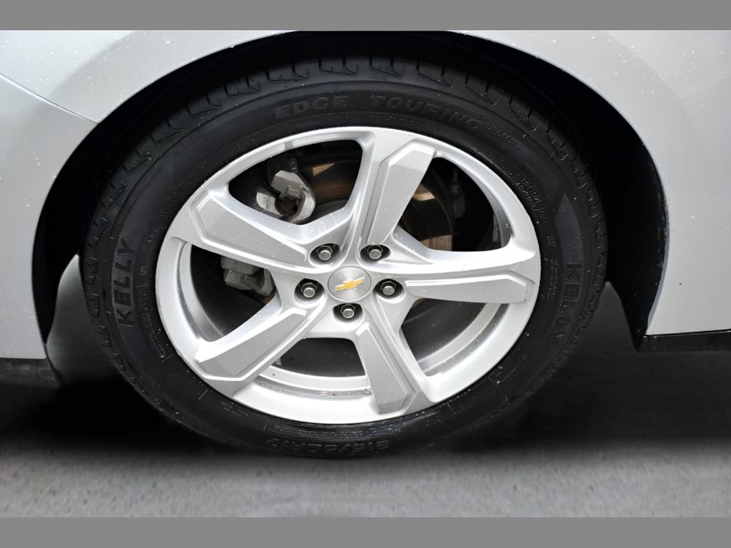 Used 2018 Chevrolet Volt LT w/ LT Driver Confidence Package FWD image 14