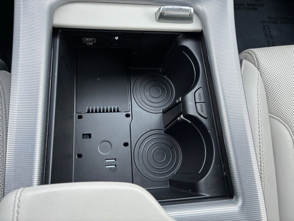 Used 2023 Hyundai Palisade Calligraphy w/ Cargo Package image 34