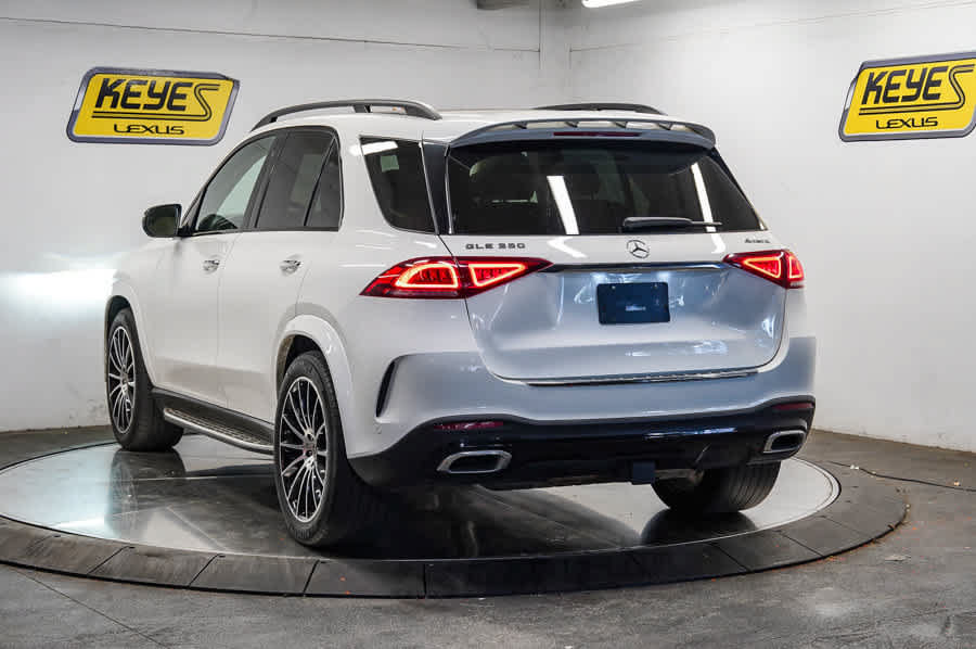 Used 2022 Mercedes-Benz GLE 350 4MATIC image 2