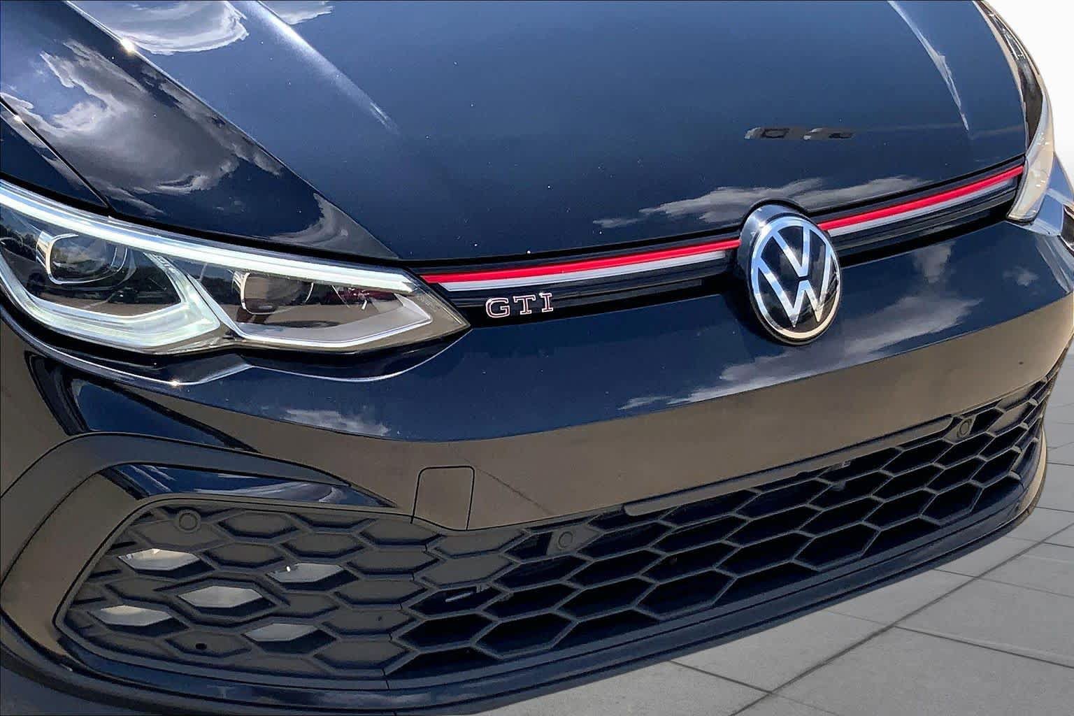 Used 2023 Volkswagen GTI Autobahn FWD image 29