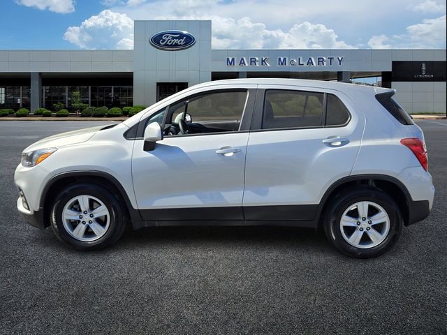 Used 2022 Chevrolet Trax LS w/ Tint and Cruise Package video 2