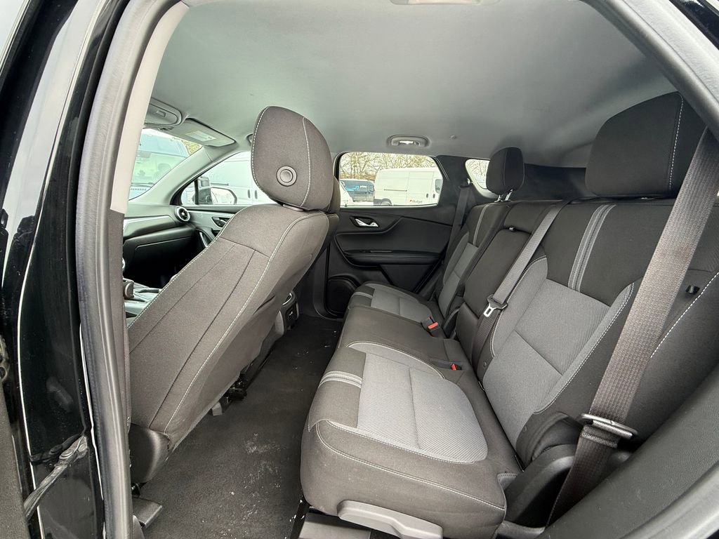 Used 2023 Chevrolet Blazer LT image 17
