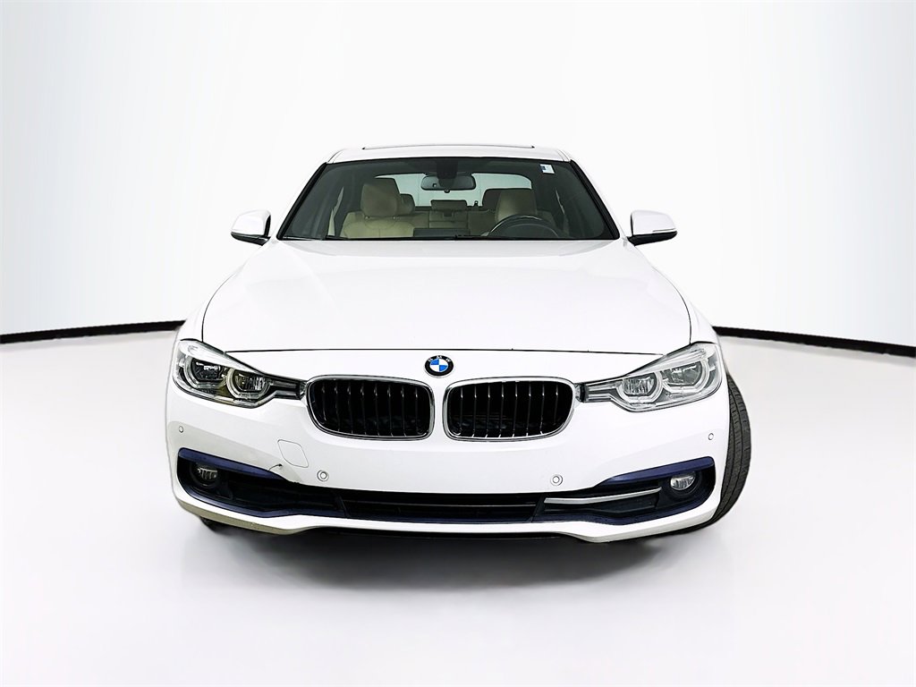 Used 2018 BMW 328d xDrive Sedan image 5