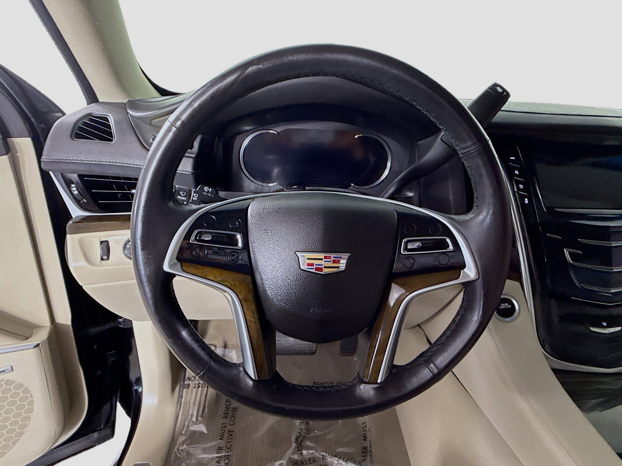 Used 2019 Cadillac Escalade ESV Luxury image 13