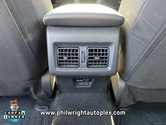 Used 2025 Toyota Camry LE FWD image 12