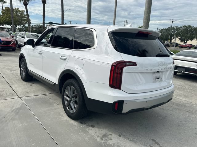 Certified 2024 Kia Telluride LX FWD image 8