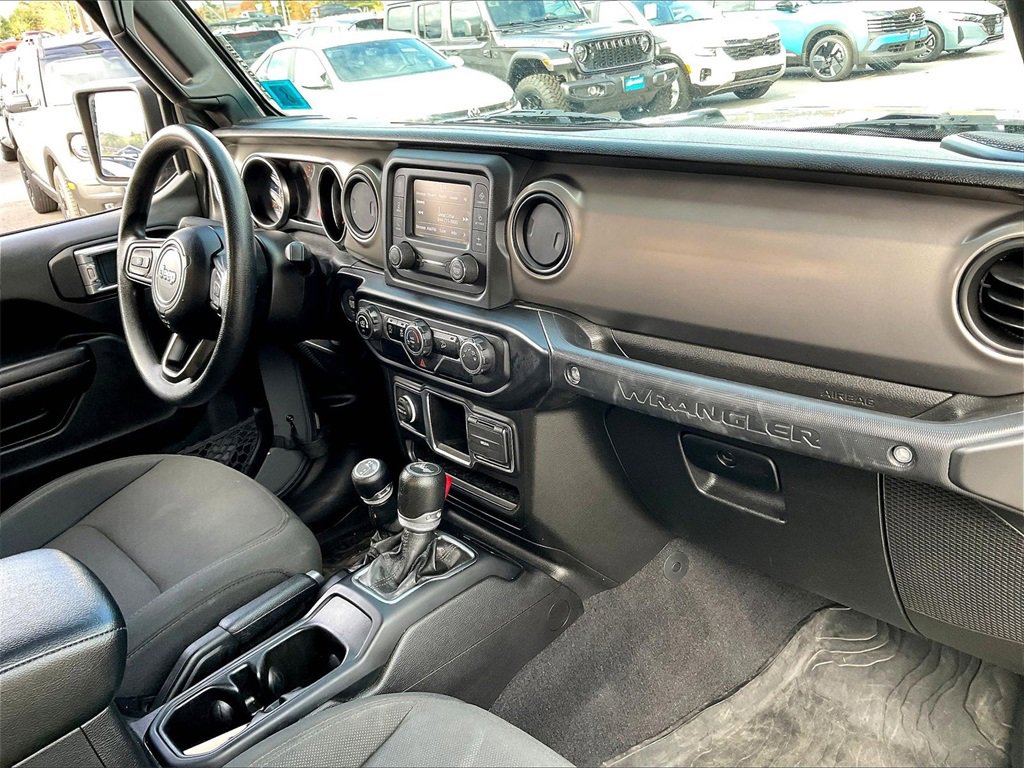 Used 2021 Jeep Wrangler Unlimited Sport image 13