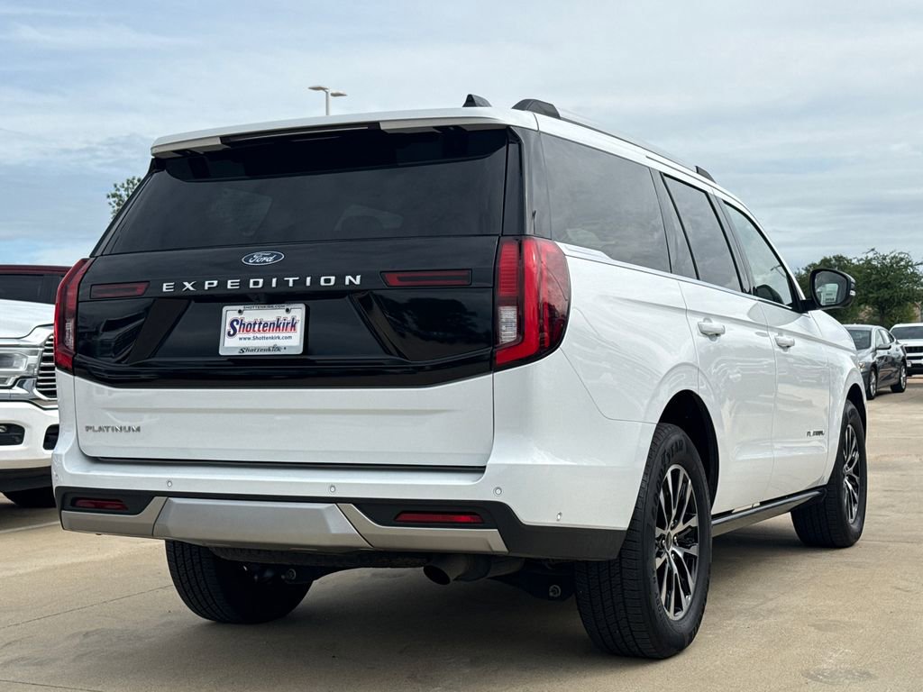 Used 2025 Ford Expedition Platinum AWD/4WD image 9