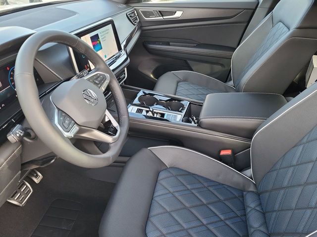 New 2026 Volkswagen Atlas Cross Sport SEL Premium R-Line image 11