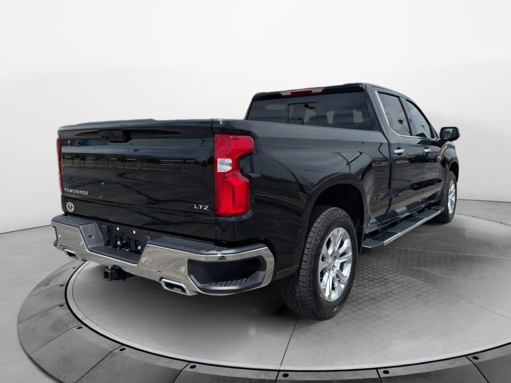 New 2026 Chevrolet Silverado 1500 LTZ w/ Z71 Off-Road Package AWD/4WD image 5