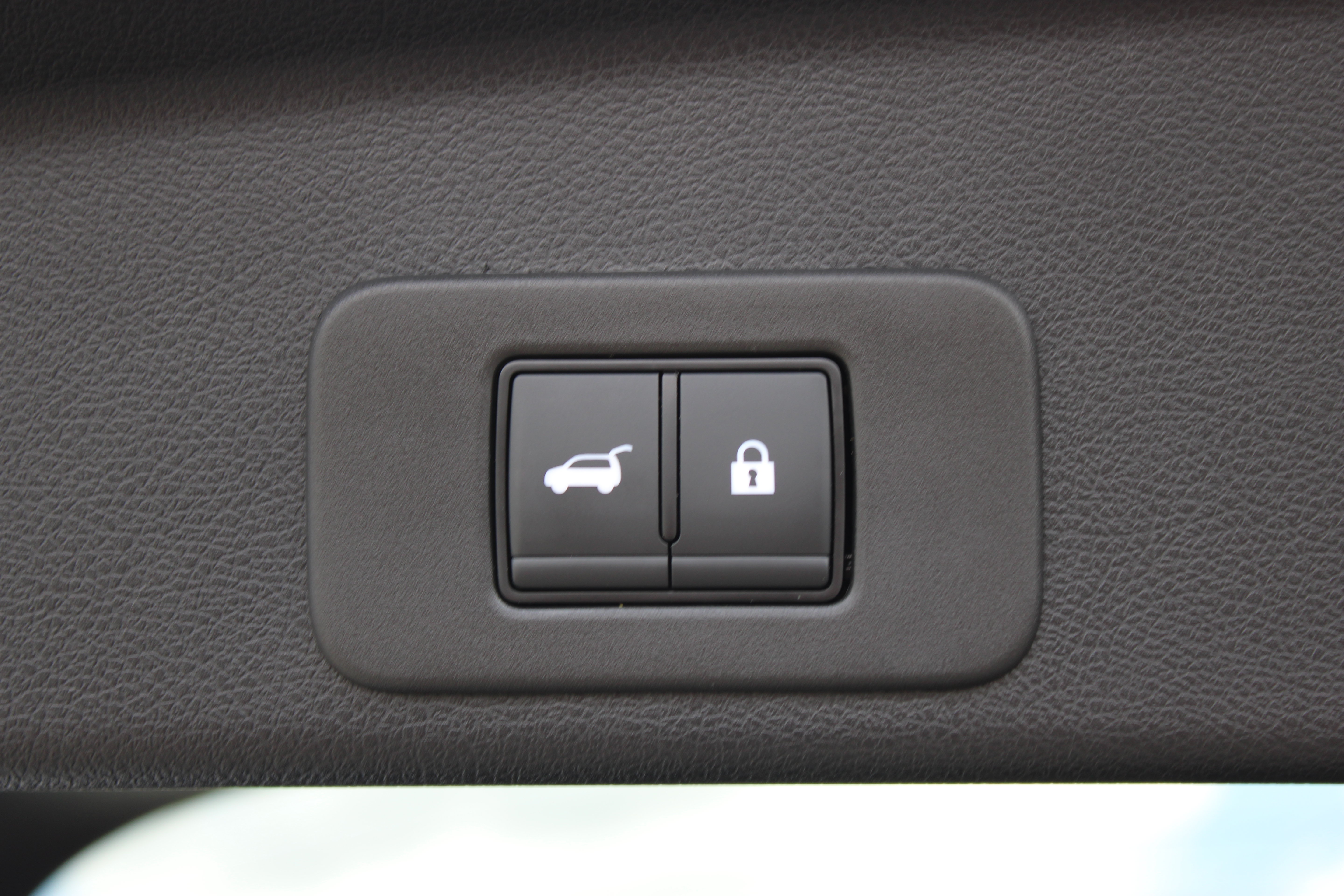 Certified 2025 Nissan Murano SL AWD/4WD image 9