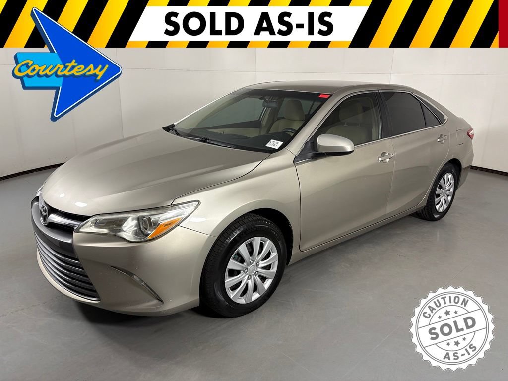 Used 2017 Toyota Camry LE FWD image 4