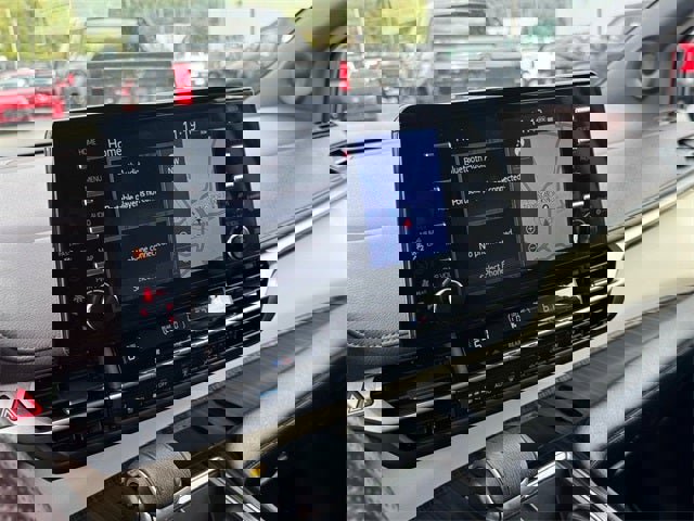 Certified 2023 Toyota Sienna Platinum image 22