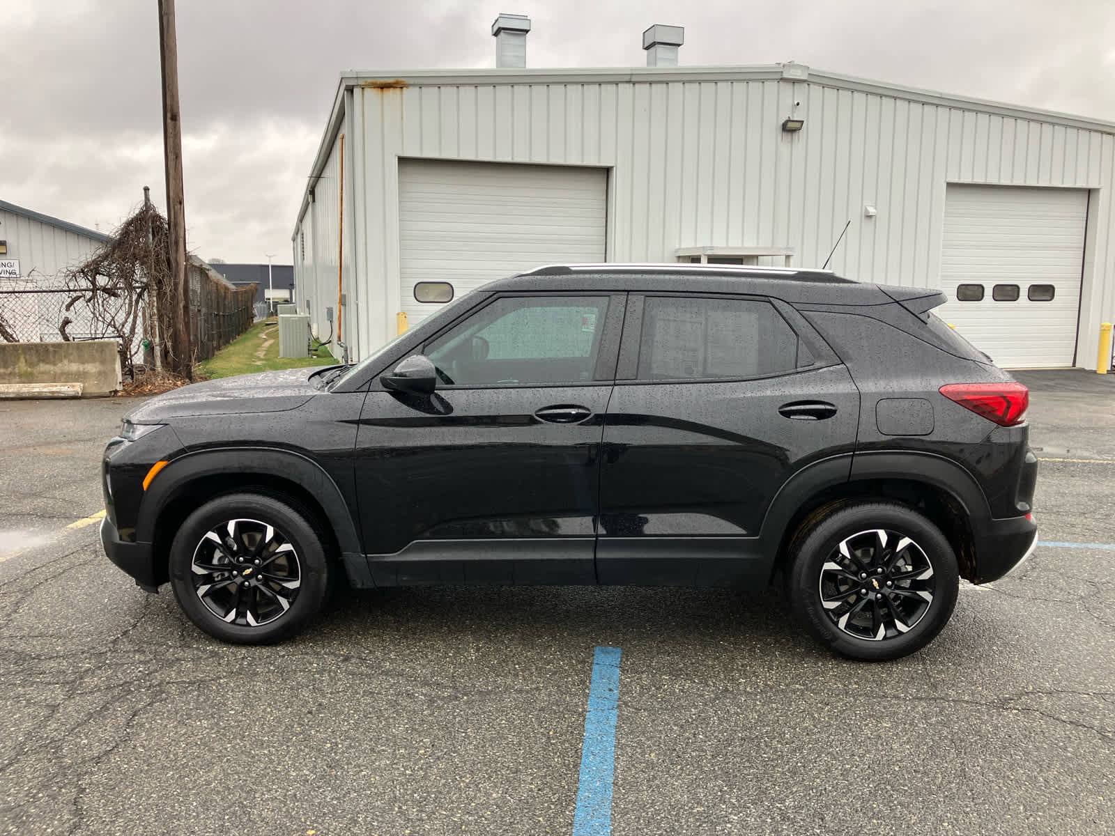 Used 2023 Chevrolet TrailBlazer LT w/ Convenience Package AWD/4WD image 6