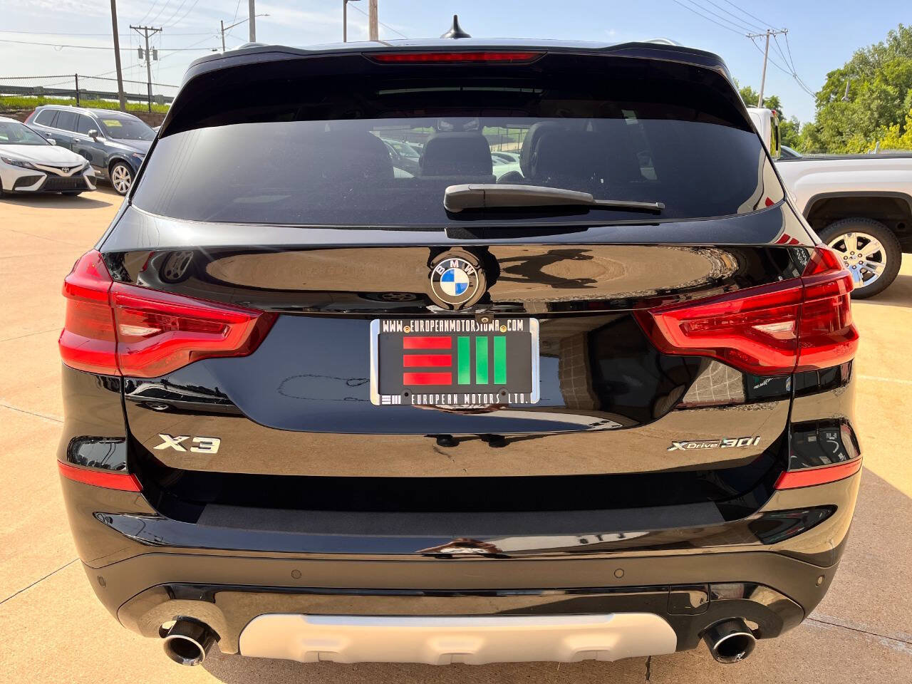 Used 2018 BMW X3 xDrive30i w/ Convenience Package AWD/4WD image 4