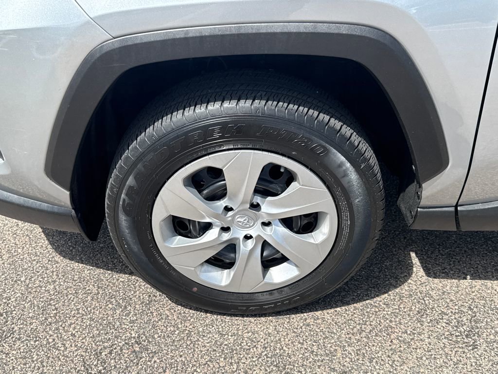 Used 2023 Toyota RAV4 LE FWD image 36