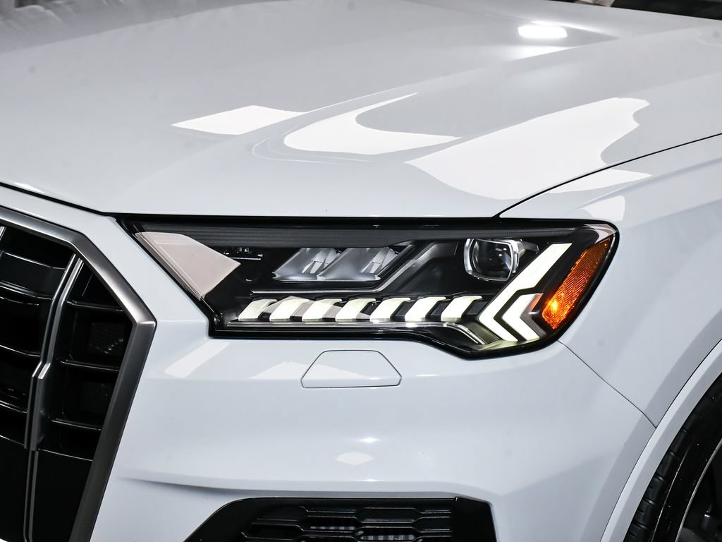 Used 2024 Audi SQ7 Prestige w/ Prestige Package AWD/4WD image 86