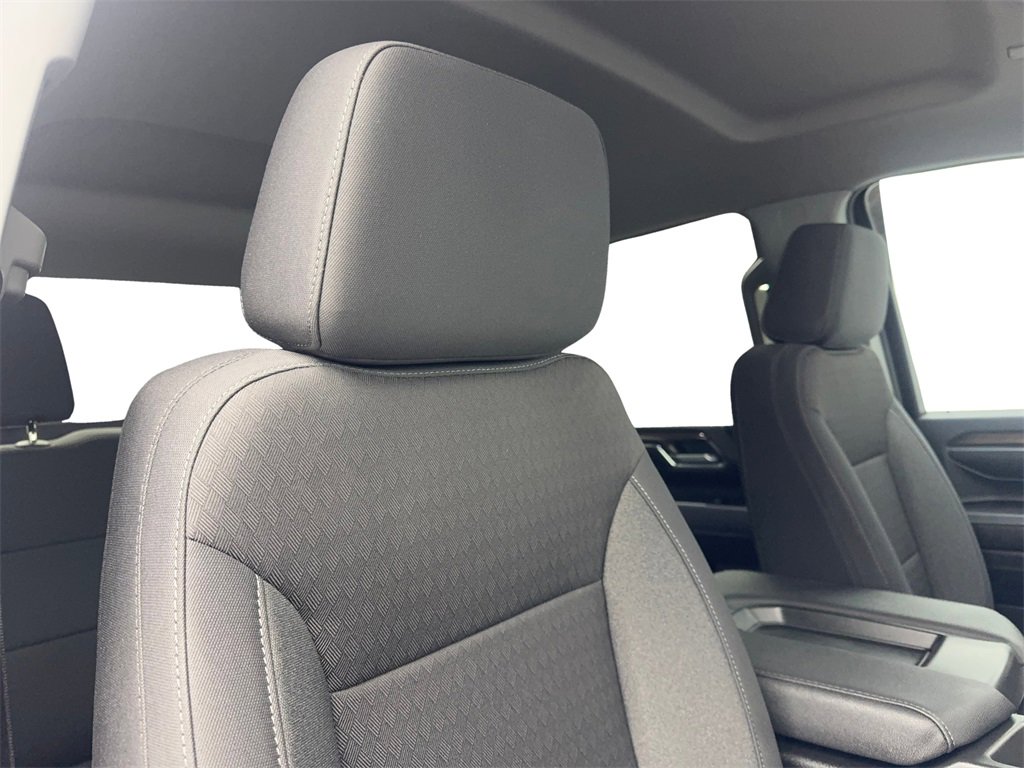 Used 2024 Chevrolet Silverado 2500 LT image 48