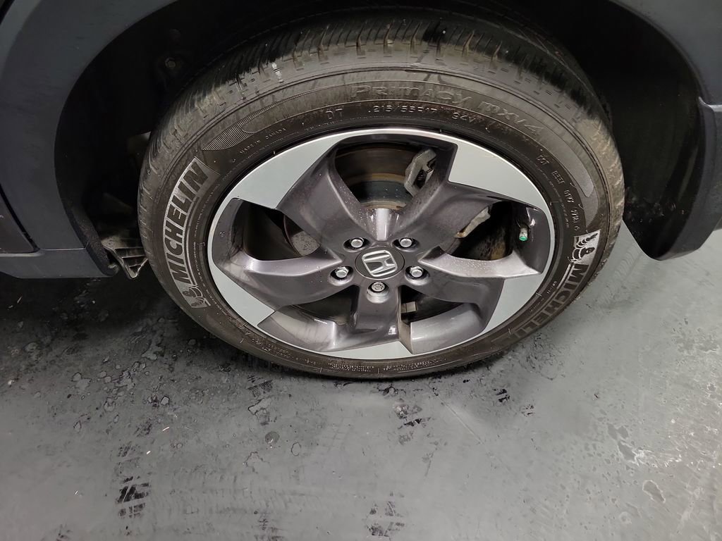 Used 2018 Honda HR-V EX image 10
