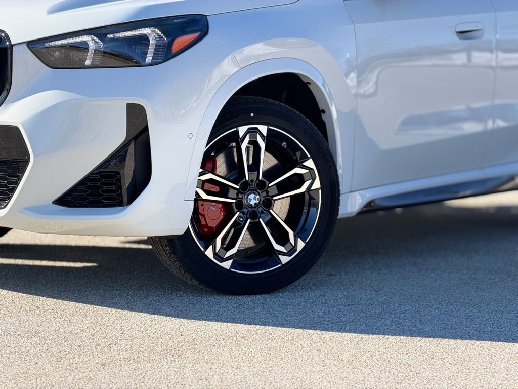 New 2026 BMW X1 xDrive28i w/ Technology Package image 2