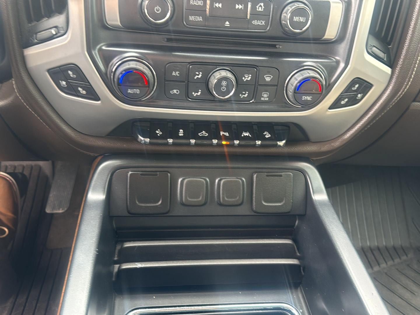 Used 2017 GMC Sierra 1500 SLT AWD/4WD image 22