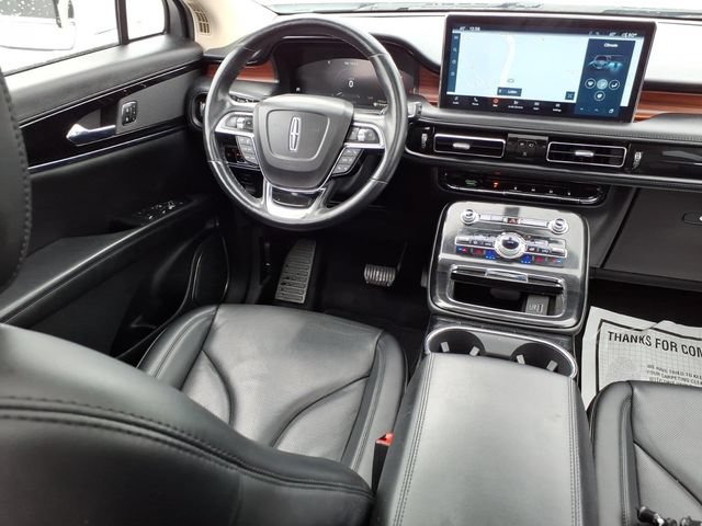 Used 2023 Lincoln Nautilus Reserve FWD image 4