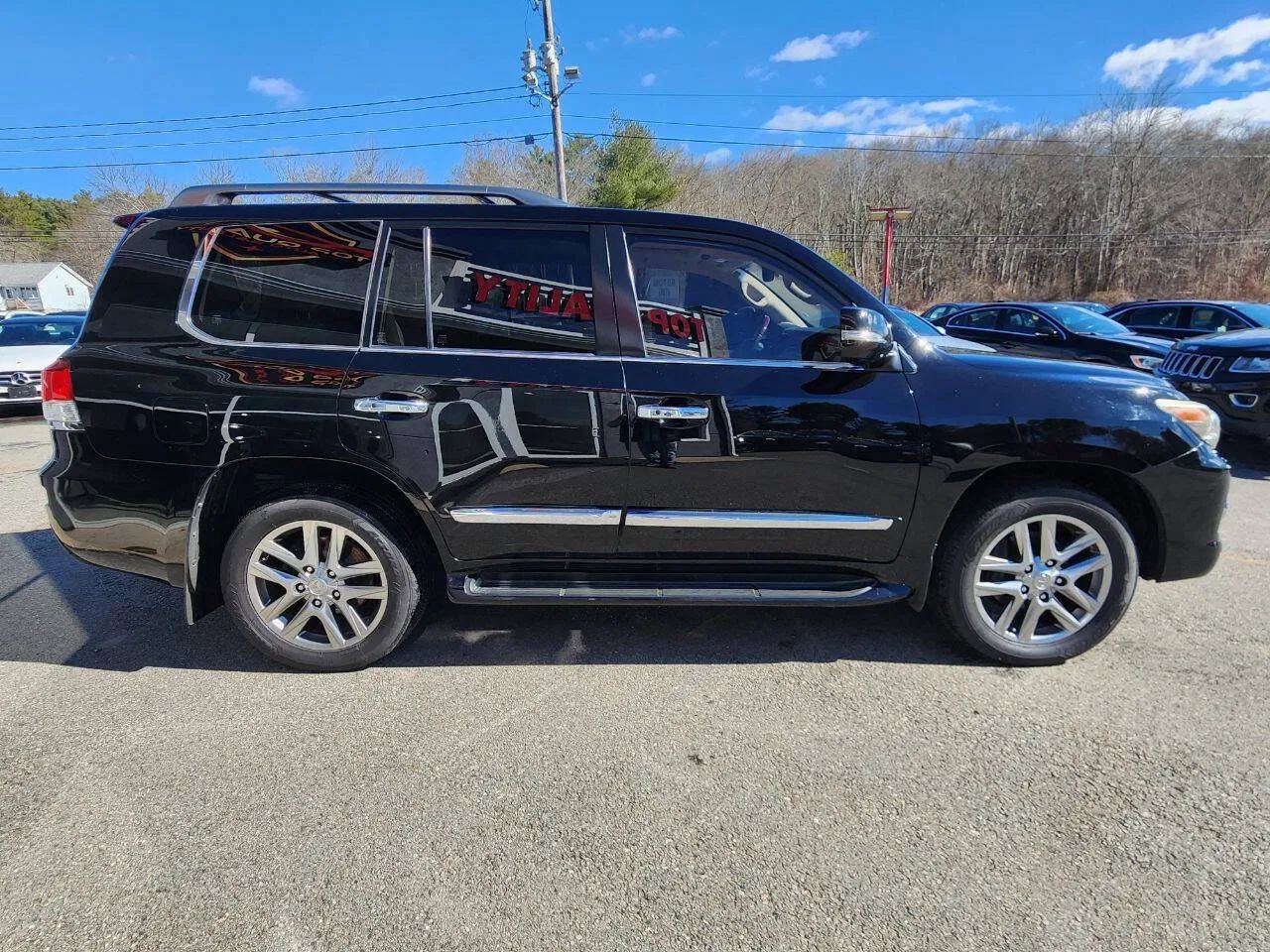 Used 2013 Lexus LX 570 LX 570 Sport Utility 4D w/ Luxury Pkg w/Pre-crash image 4