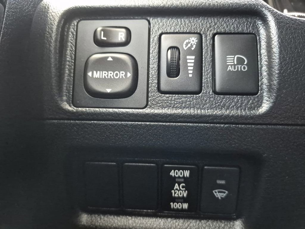 Used 2024 Toyota 4Runner SR5 image 25