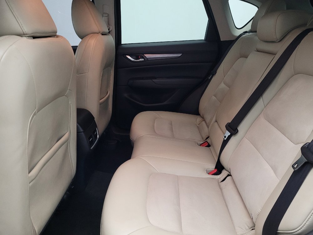 Used 2019 MAZDA CX-5 Touring image 18