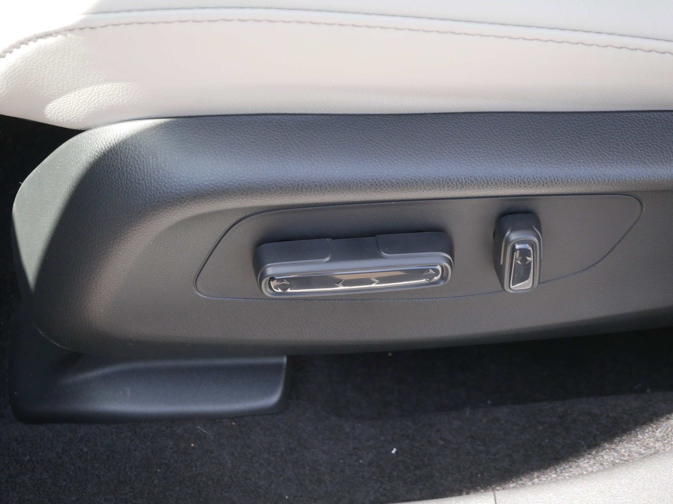 New 2027 Honda HR-V EX-L image 14
