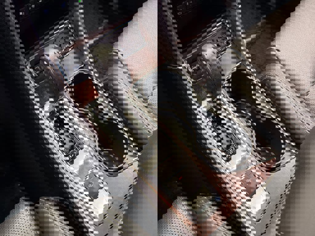 Used 2021 Subaru Ascent Touring w/ Popular Package #2A image 27