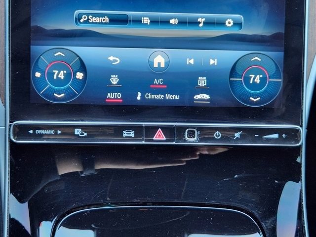 Used 2024 Mercedes-Benz C 300 Sedan image 17