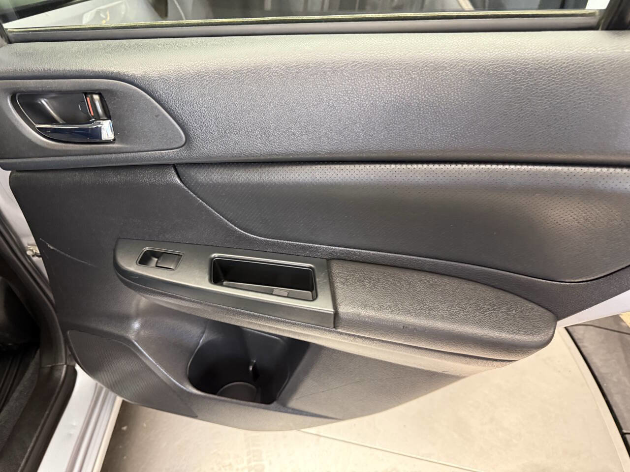 Used 2012 Subaru Impreza 2.0i Limited AWD/4WD image 23
