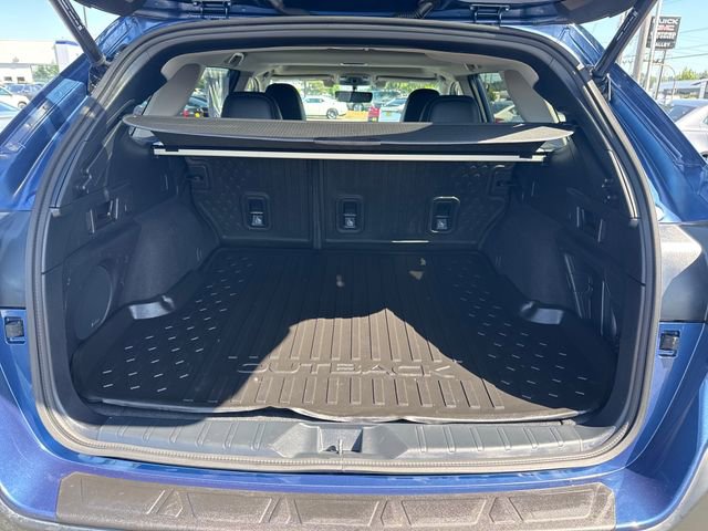 Used 2022 Subaru Outback Limited AWD/4WD image 12